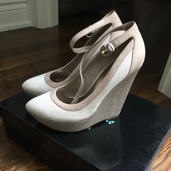 Wedge sandals - Picture 1 of 3